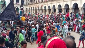 হুগলির ইমামবাড়া থেকে বের হলো মহরমের অষ্টমীর জিরেনের শোক শোভাযাত্রা